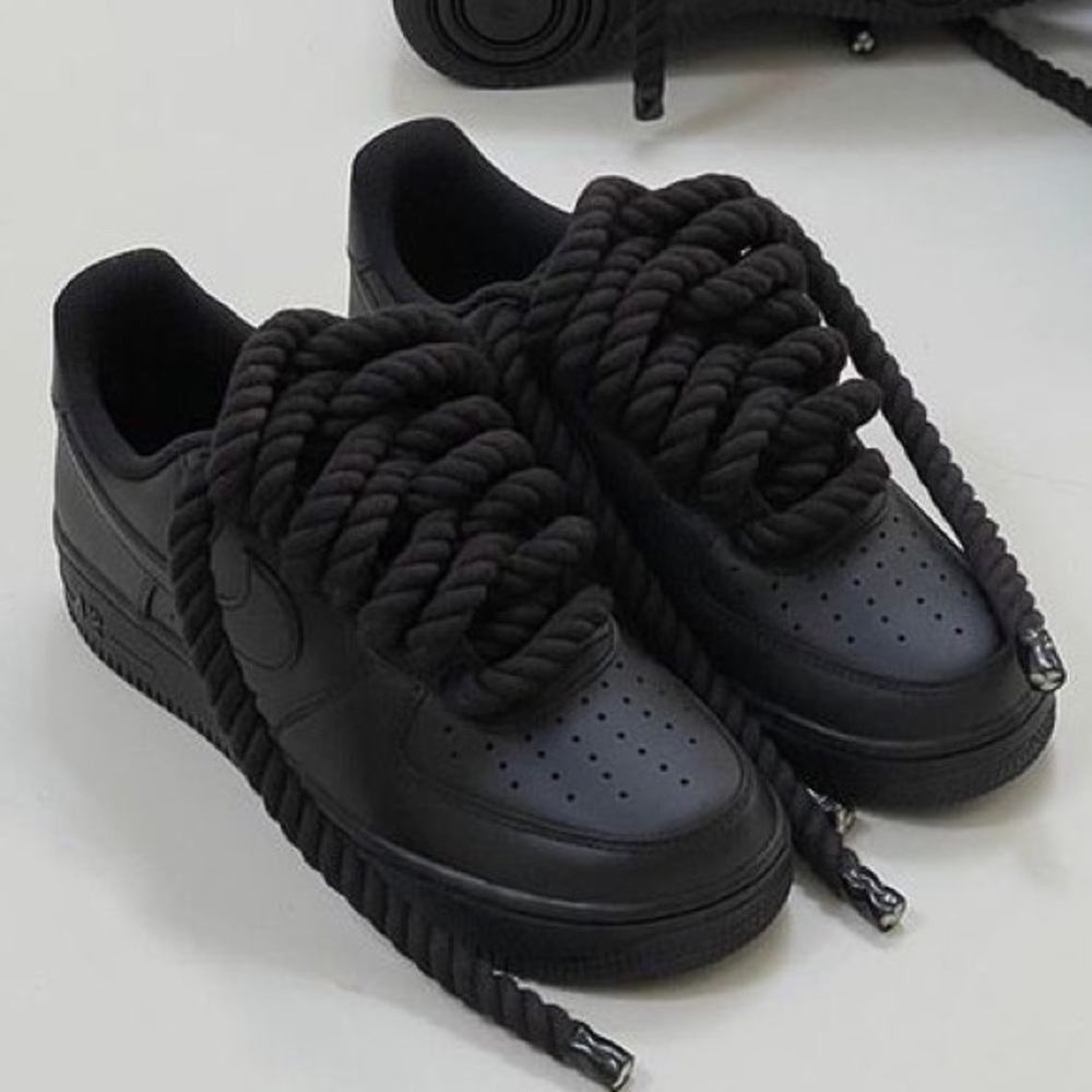 Mi’Angel Monclare custom Nike